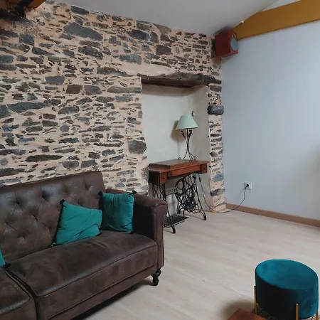 La Taniere Du Renard * Vallet