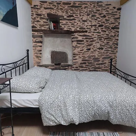 Country house La Taniere Du Renard *